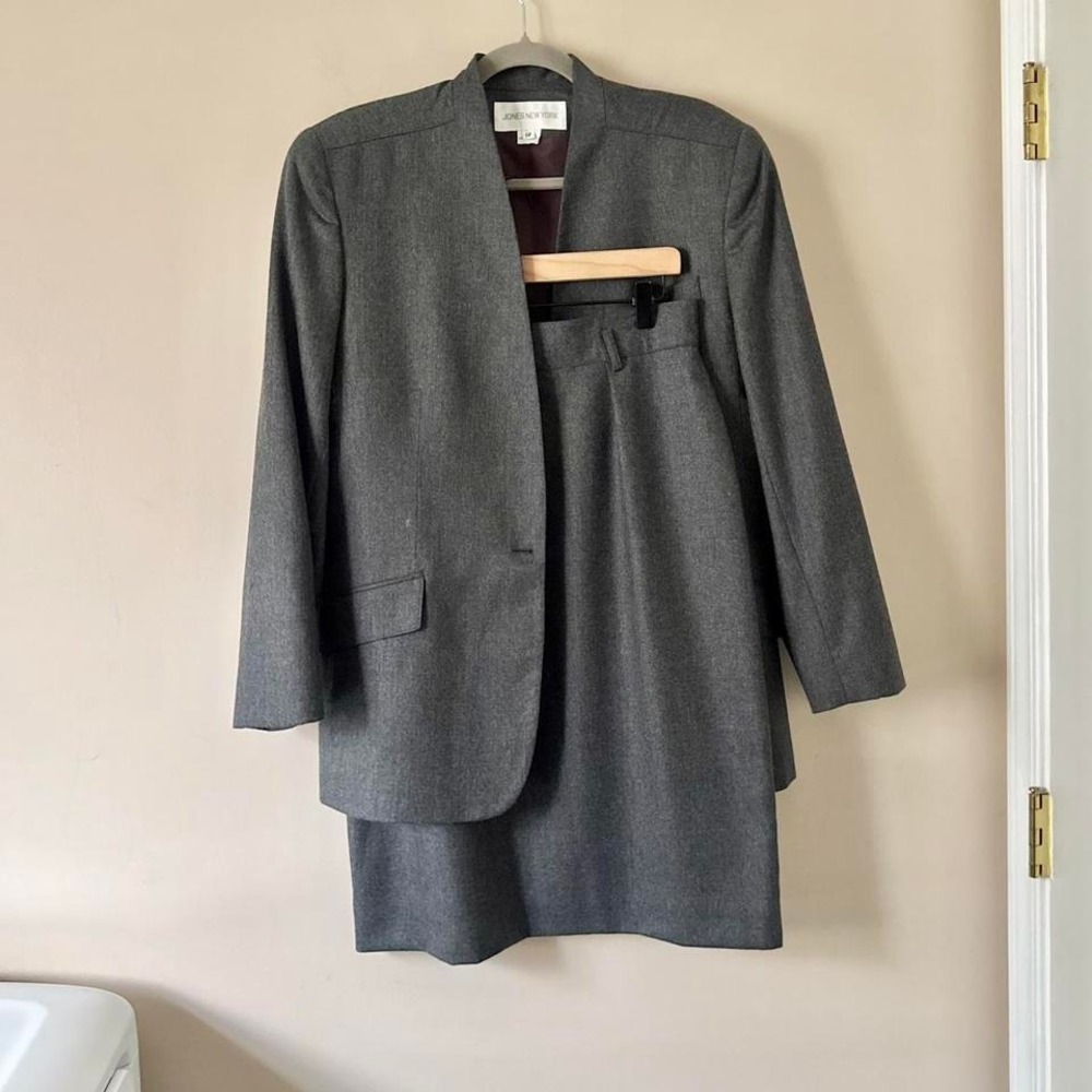 Vintage Minimal 100% Wool Skirt Set Gray